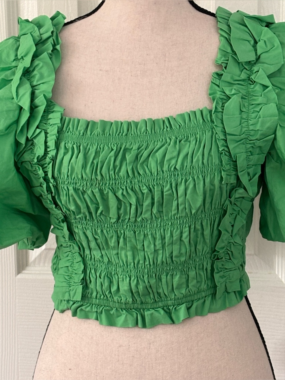 🟣Endless Rose Bright Green Smocked Ruffle Crop Top - Picture 3 of 11